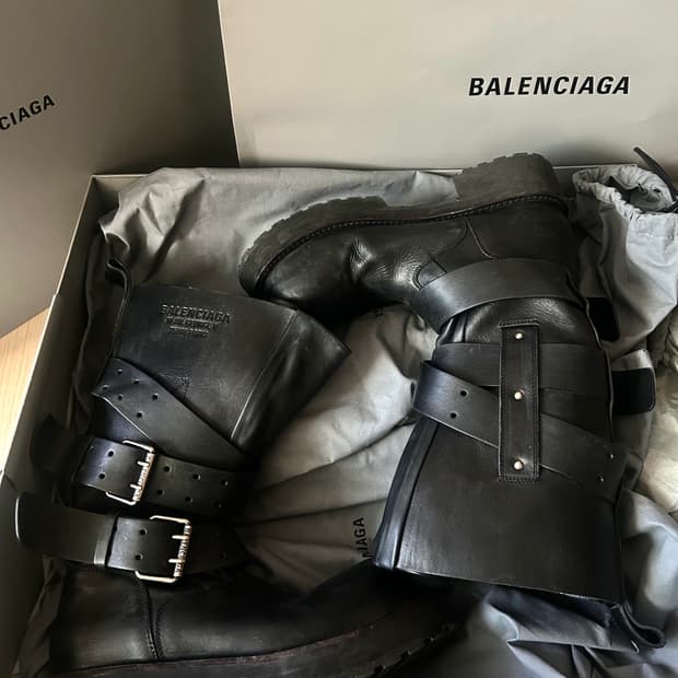 발렌시아가 베놈 부츠 하이 43