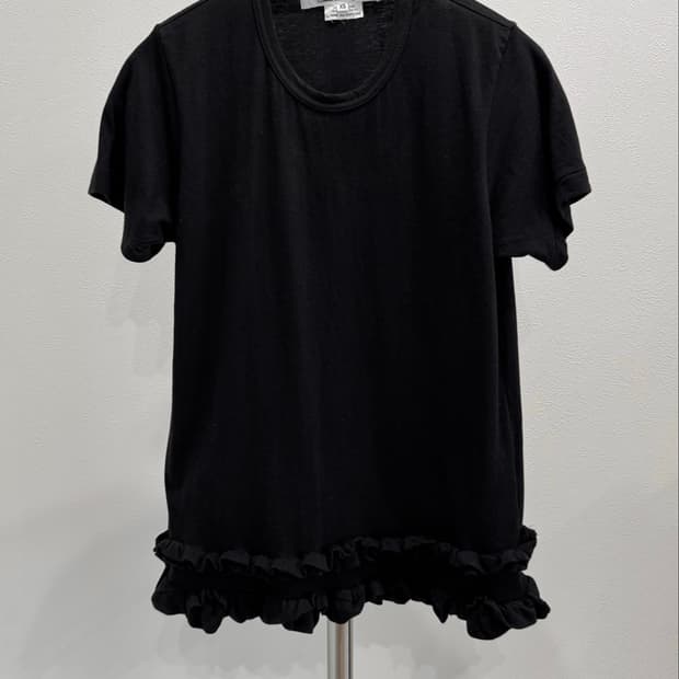 꼼데가르송 꼼꼼 18ss 프릴헴 티셔츠