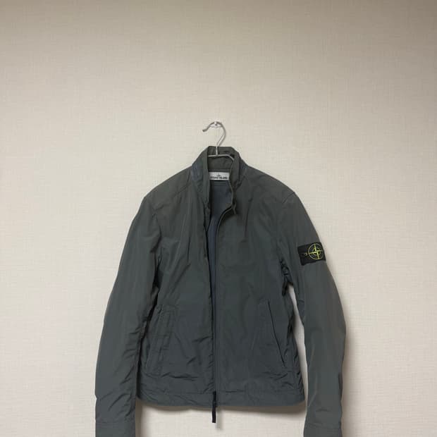 [정품]스톤아일랜드 바람막이 M