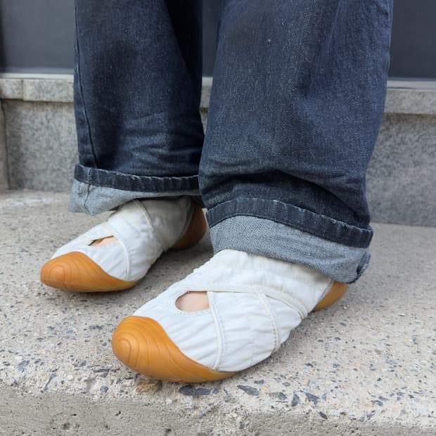 00s Y2K DKNY 크로스 슬립온 스니커즈