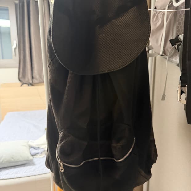 지용킴 선블리치 백팩