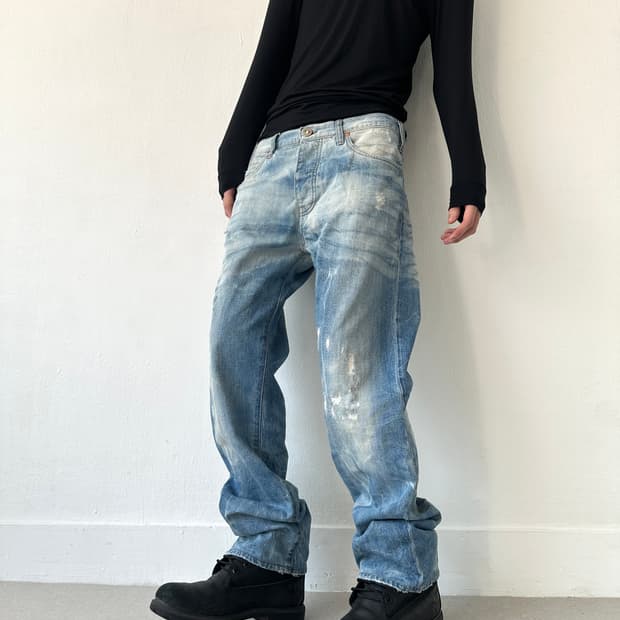 알마니 2000s 디스트로이드 블루 워싱진