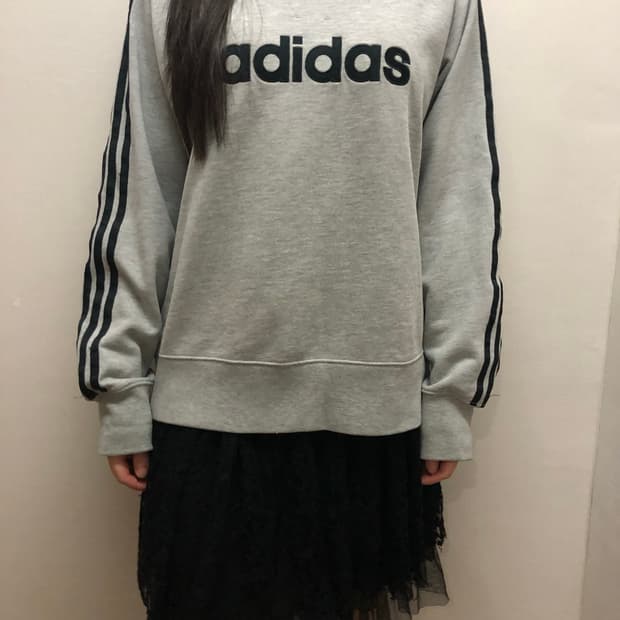 빈티지 아디다스 그레이 스웻셔츠