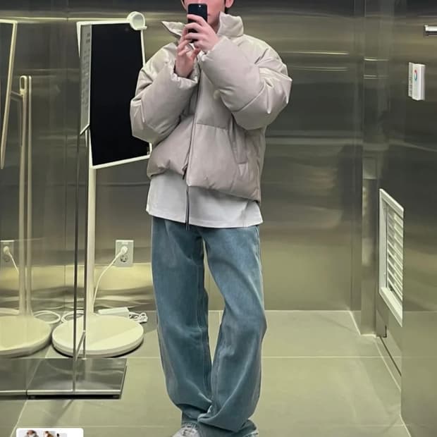 [2XL/1회착] 무탠다드 신세틱 레더 푸퍼 숏 패딩 재킷 [라이트 베이