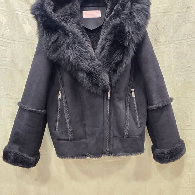 숲 Soup 블랙 퍼 무스탕 자켓 55