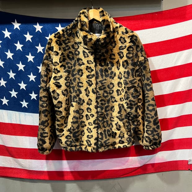 레오파드 퍼 자켓 점퍼