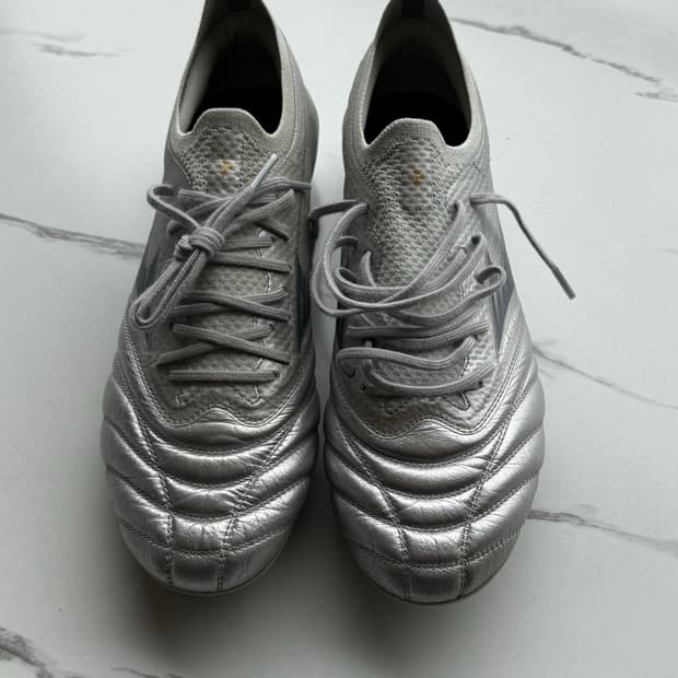 미즈노 모렐리아 네오4 엘리트 255