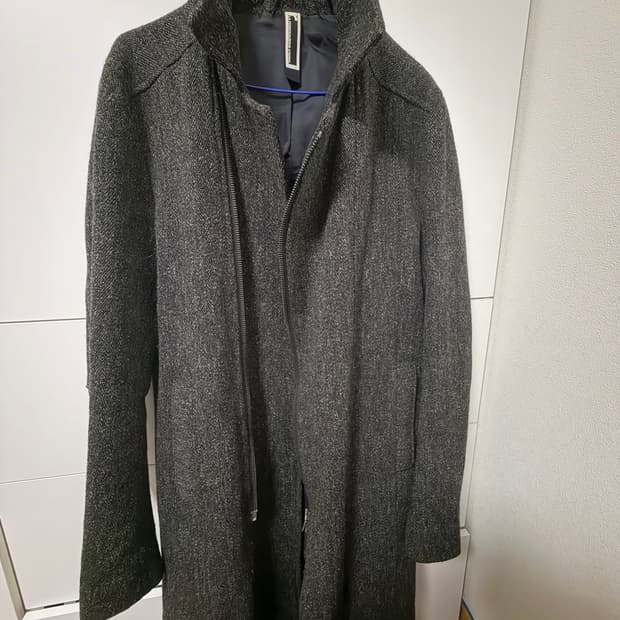Rip van winkle wool coat