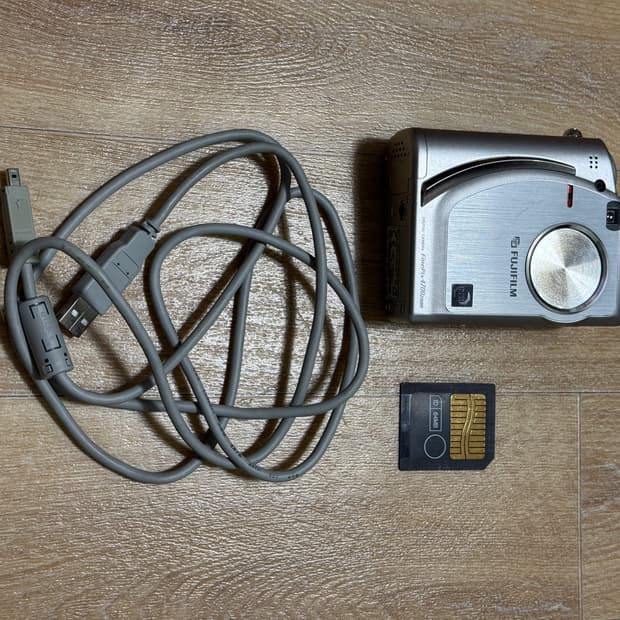 후지필름 FUJIFILM 4700Z