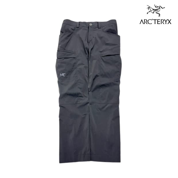 아크테릭스 람파트 쉘 고프코어 나일론 팬츠