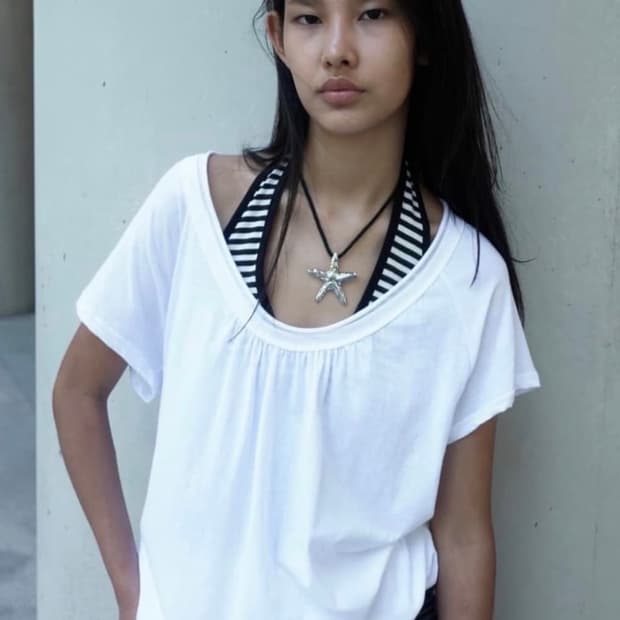 구해요) 세릭 cerric hem top 화이트