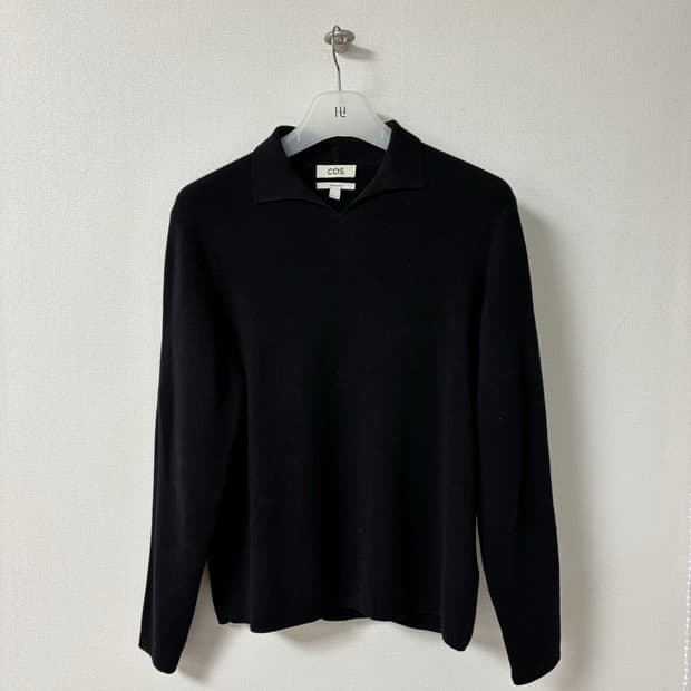 [M] COS 코스 오픈 카라 울 니트 롱슬리브