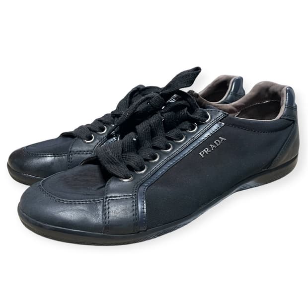265) 프라다 스포츠 레더 로고 스니커즈 트레이너
