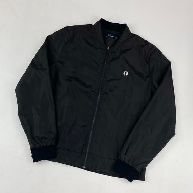 프레드페리 자수 스몰 로고 블랙 나일론 자켓 (105)