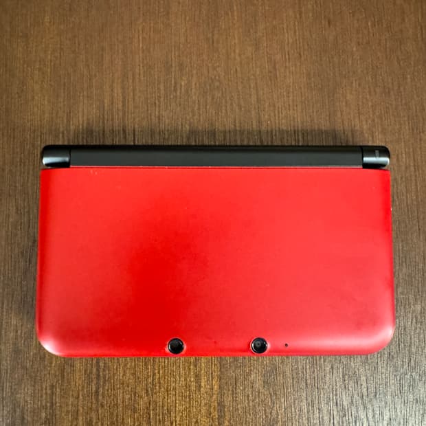 닌텐도 3DS XL 레드