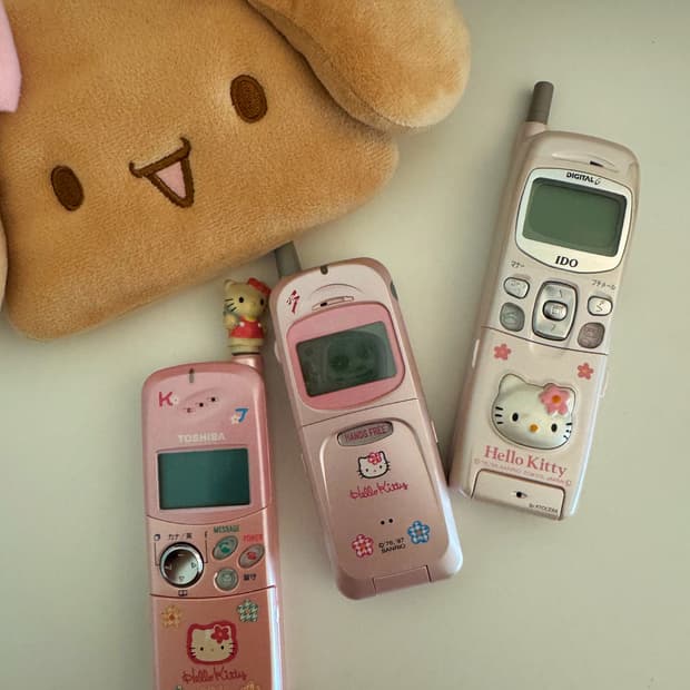 (3개 일괄) 고전 키티 갸루 목업폰 핸드폰 키티폰 일본 목업폰
