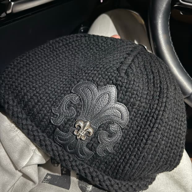 크롬하츠 플레어 캐시미어비니