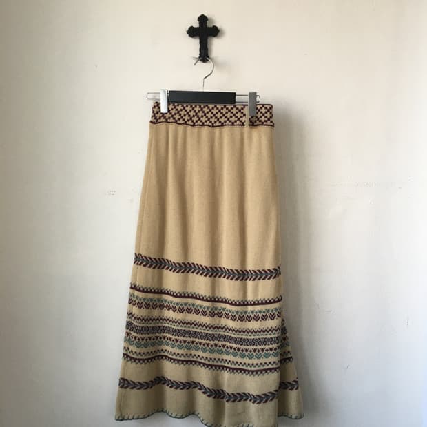 ethnic pattern knit long skirt