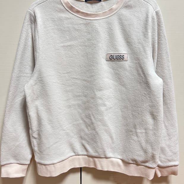 게스 아이보리 맨투맨 95(M)