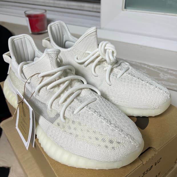 [255] 아디다스 이지부스트 350 v2 본 새상품