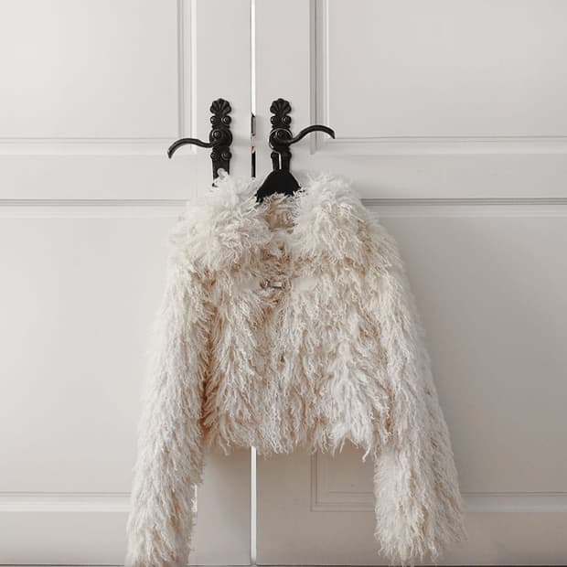 Thetis 시어링 퍼 크롭 자켓