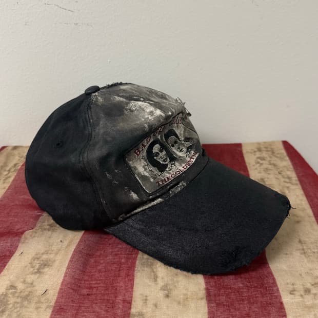 (더 콜리스트 모먼트) distressed oil wax cap