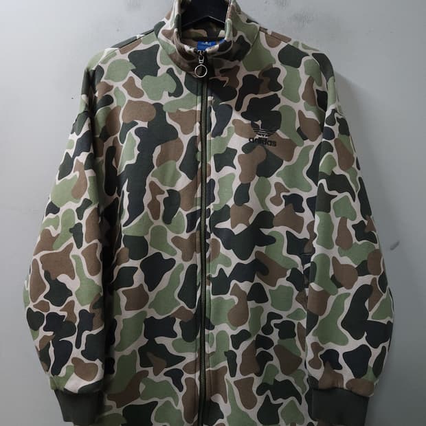 아디다스 베이프맛 루즈핏 여성 카모 집업