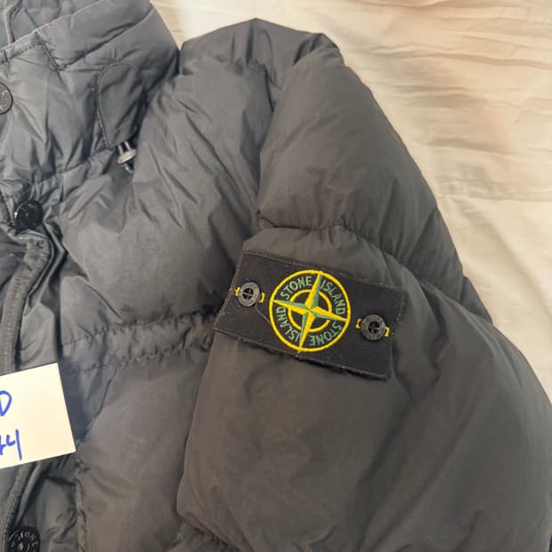 [XL]20FW 스톤아일랜드 클링클랩스 패딩 국내판