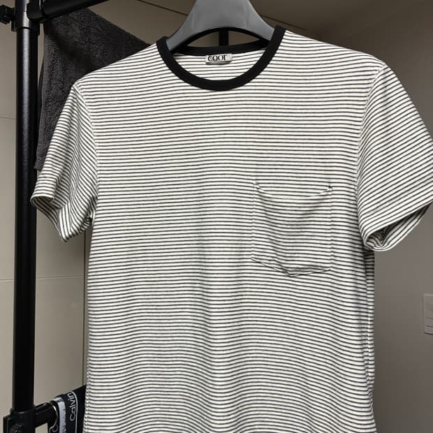 쿠어 스트라이프 반팔 오프화이트 s사이즈(수선)