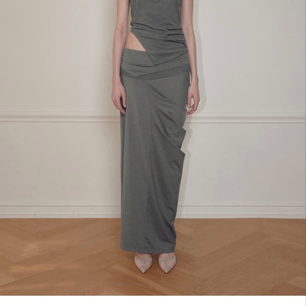 (구매글)보헤미안서울 curved line drape top