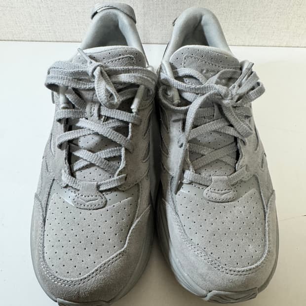 호카 클리프톤 L 스웨이드 라임스톤