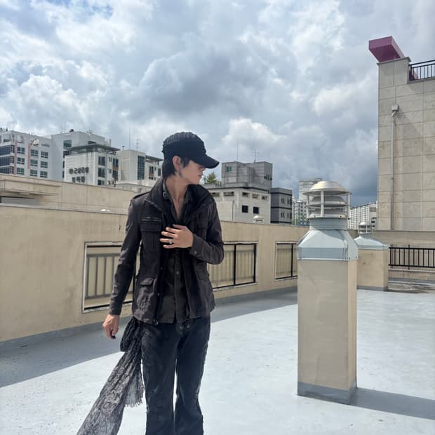 “ABAHOUSE” Grunge Mood Camo Pattern Jack