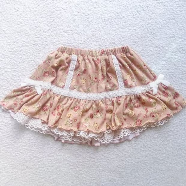 리즈리사 라떼갸루 플로럴 큐롯