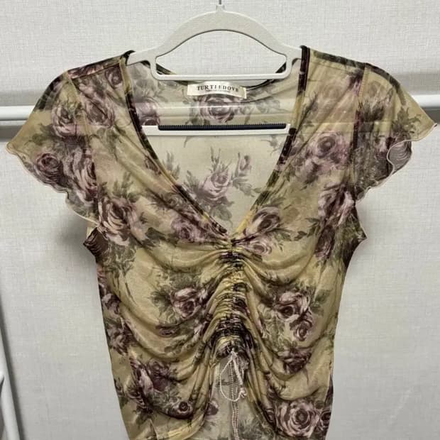 빈티지 시스루 플라워 셔링 탑