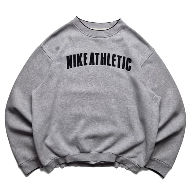 [95] 올드 나이키 애슬레틱 00s 스웻셔츠