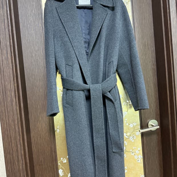 타임 옴므 20주년 로브코트 95사이즈 판매합니다.