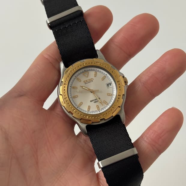 1990s Sports 150 Gold Bezel Diver Quartz