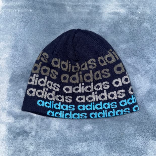아디다스 빈티지 Y2K 비니