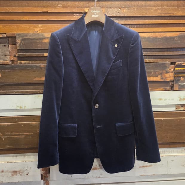 반하트 디 알바자 벨루어자켓