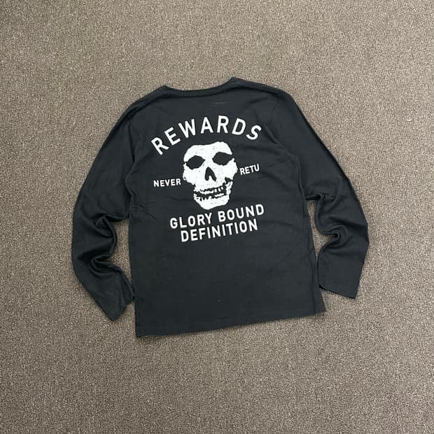 M)Japanese vintage 프린팅 v넥 블랙 롱슬리브