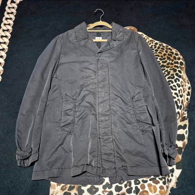 (희귀)00's C.P 컴퍼니 그레이 필드 트렌치 코트 L 정품