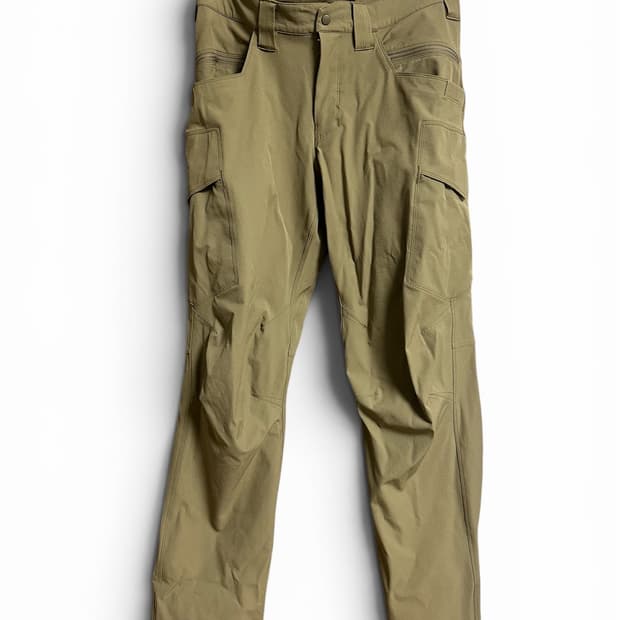 아크테릭스 리프 컴뱃팬츠 크로코다일