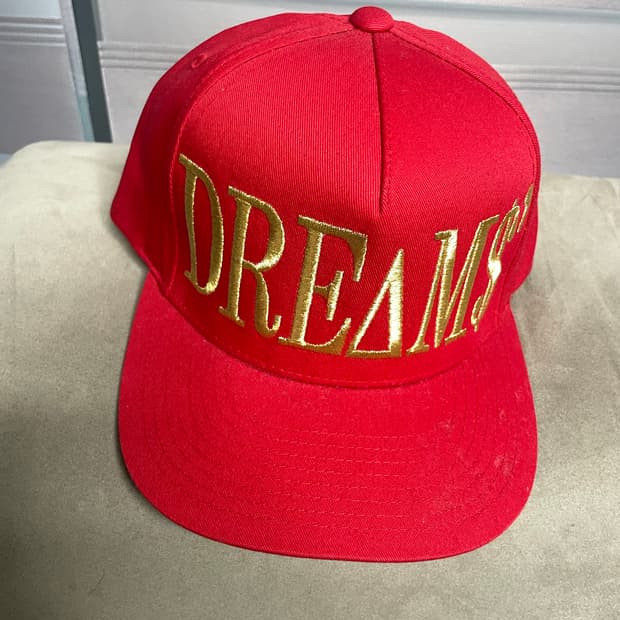 선셋빈티지 레드 Dreams 스냅백(크브(리한나등착용)