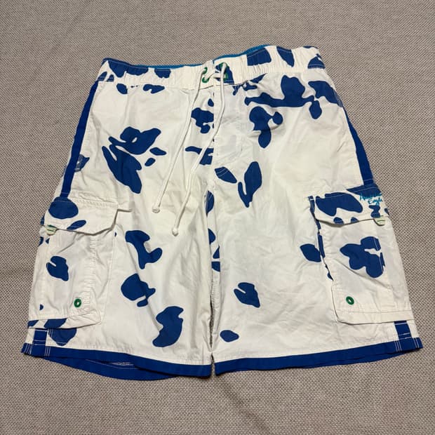 American Eagle Outfitters Y2K 블루 플로럴 패턴