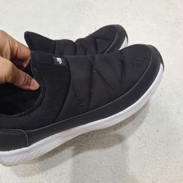 노스페이스  슬립온250(상태최상)