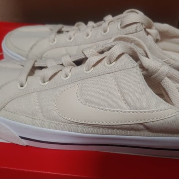 새상품 나이키 뮬 225사이즈