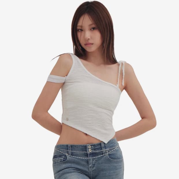 (택달린 새상품)포어링 보니탑 나시 m