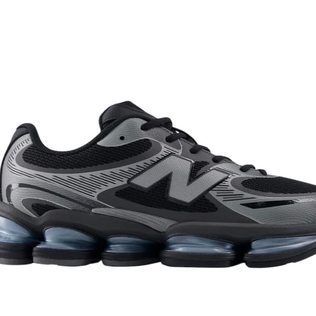 (260/미시착/새상품)뉴발란스 2000 앱졸브 블랙