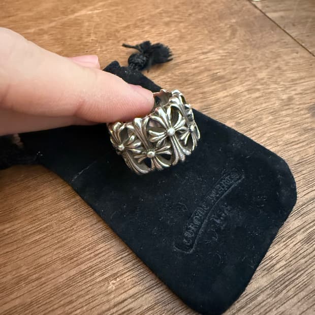 크롬하츠 반지 판매합니다