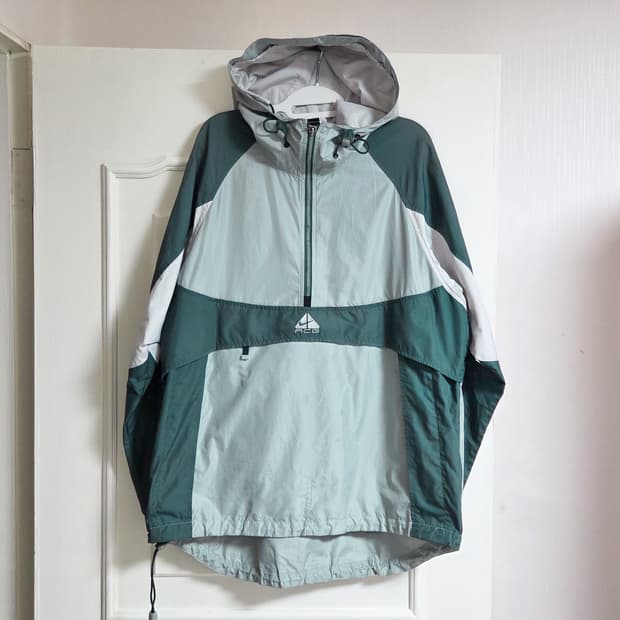 나이키 acg 아노락